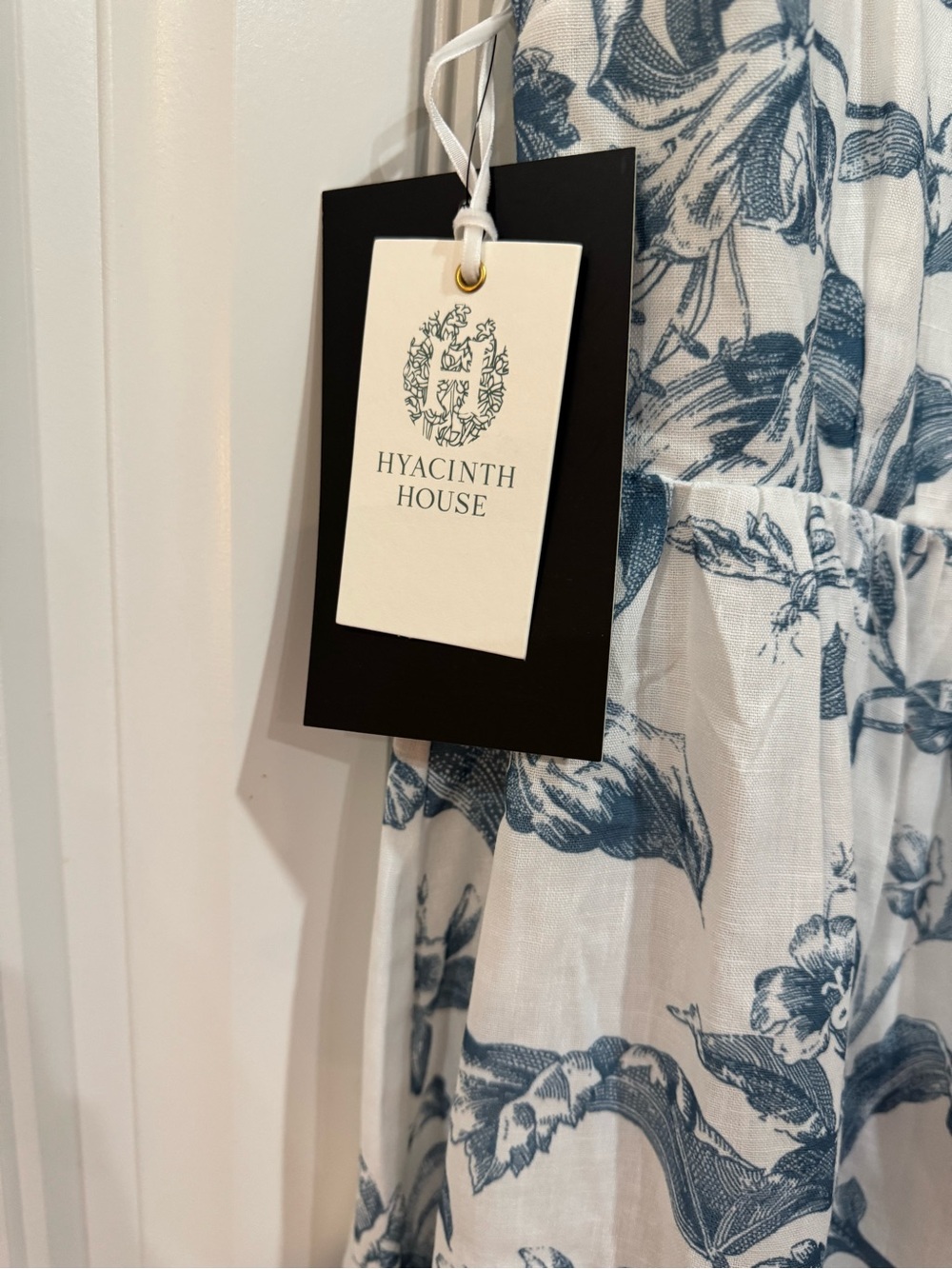 Tuckernuck Blue and White Floral Midi Dress - Picture 3 of 4